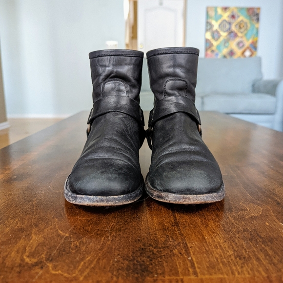 Frye Phillip Harness Short - Picture 5 of 11